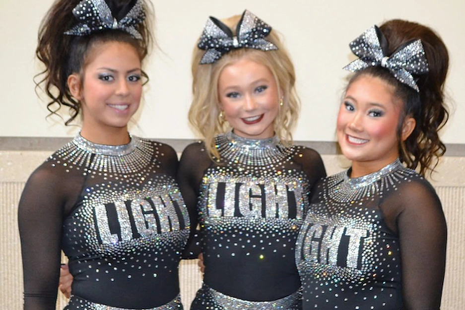 custom all star cheerleading uniforms