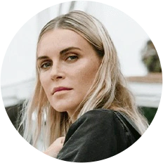 Chloe W., Fitness Enthusiast