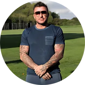 Mark T., Club Manager