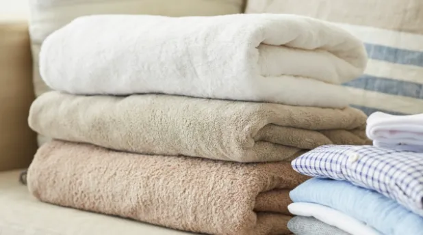 how to use a cooling towel (3)